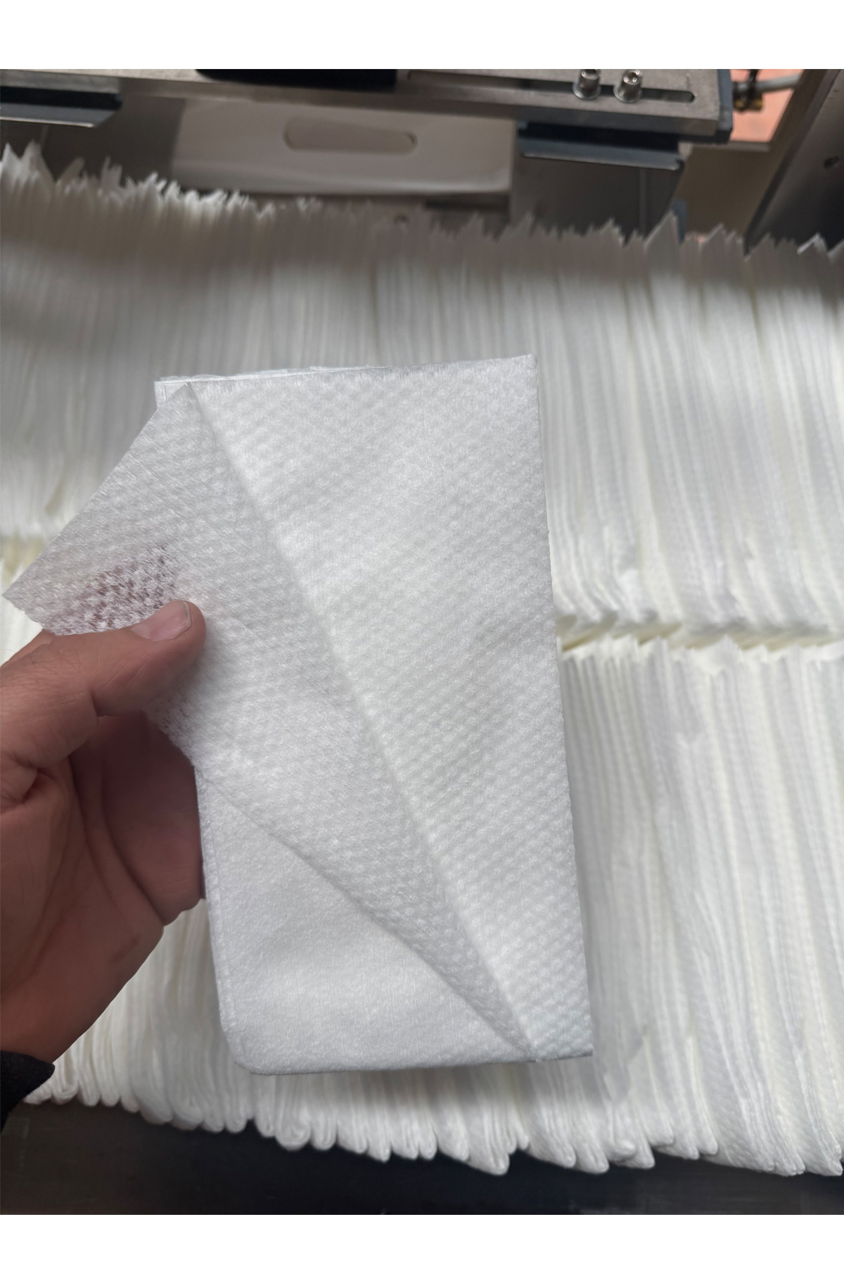 Tek%20kullanımlık%20berber%20havlusu%2040x80cm%20-%20100%20adet