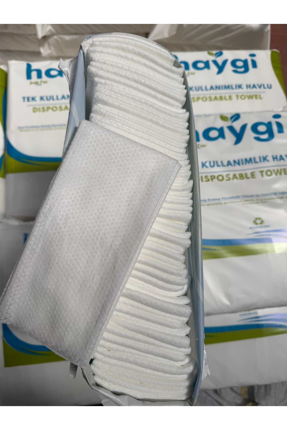 Tek%20kullanımlık%20berber%20havlusu%2040x80cm%20-%20100%20adet