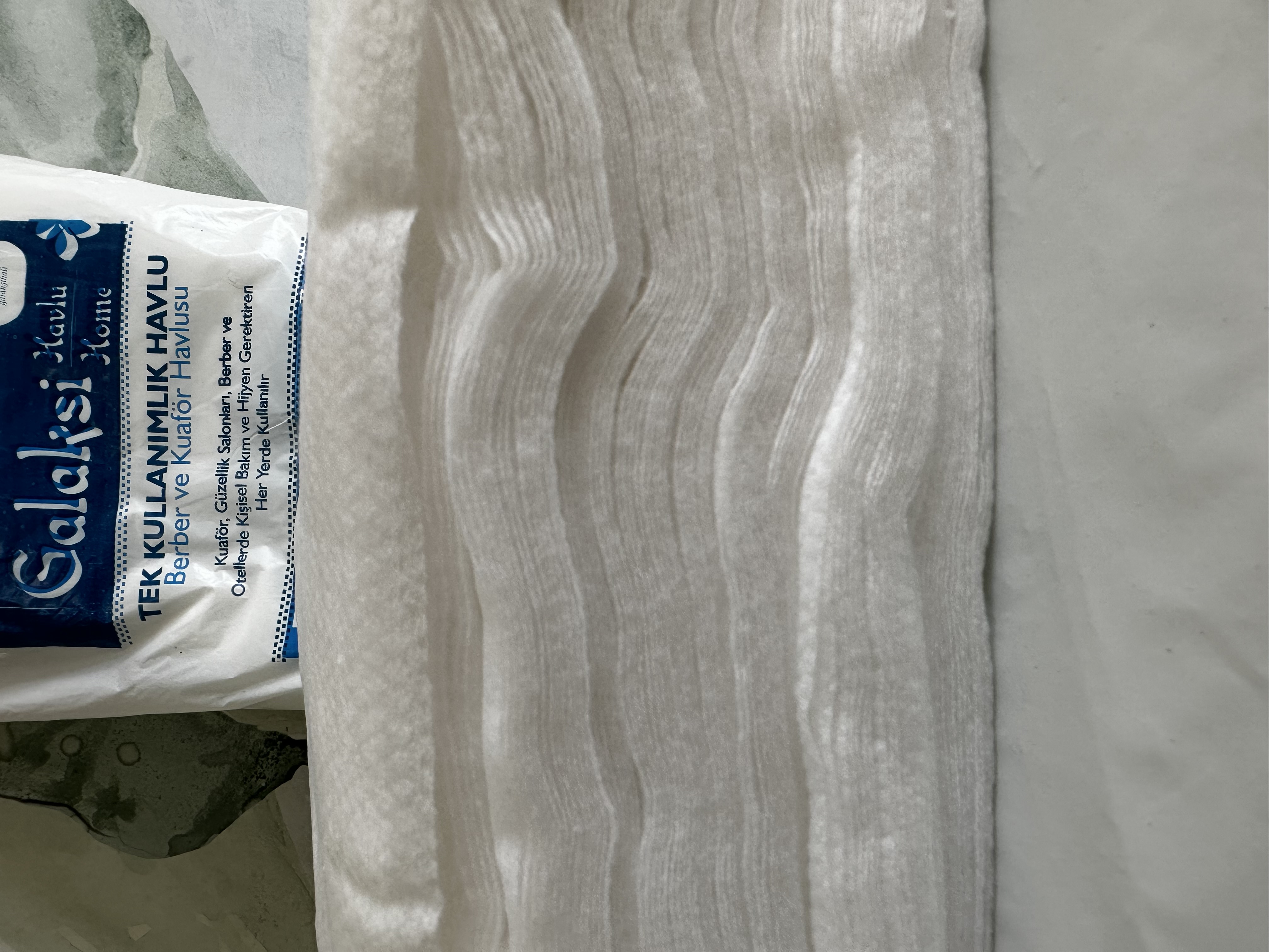 Tek%20kullanımlık%20Manikür%20Havlusu%2040x40cm%20-%20100%20adet